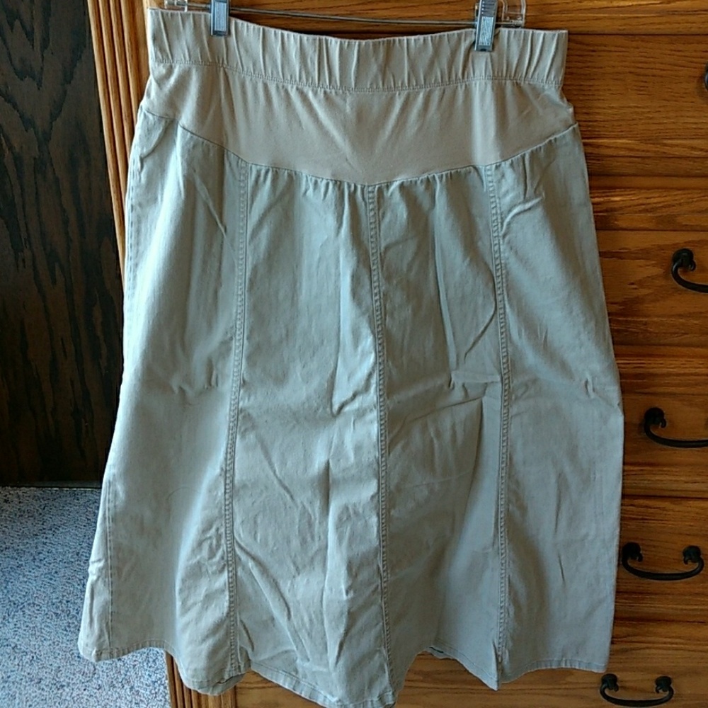 Maternity skirt